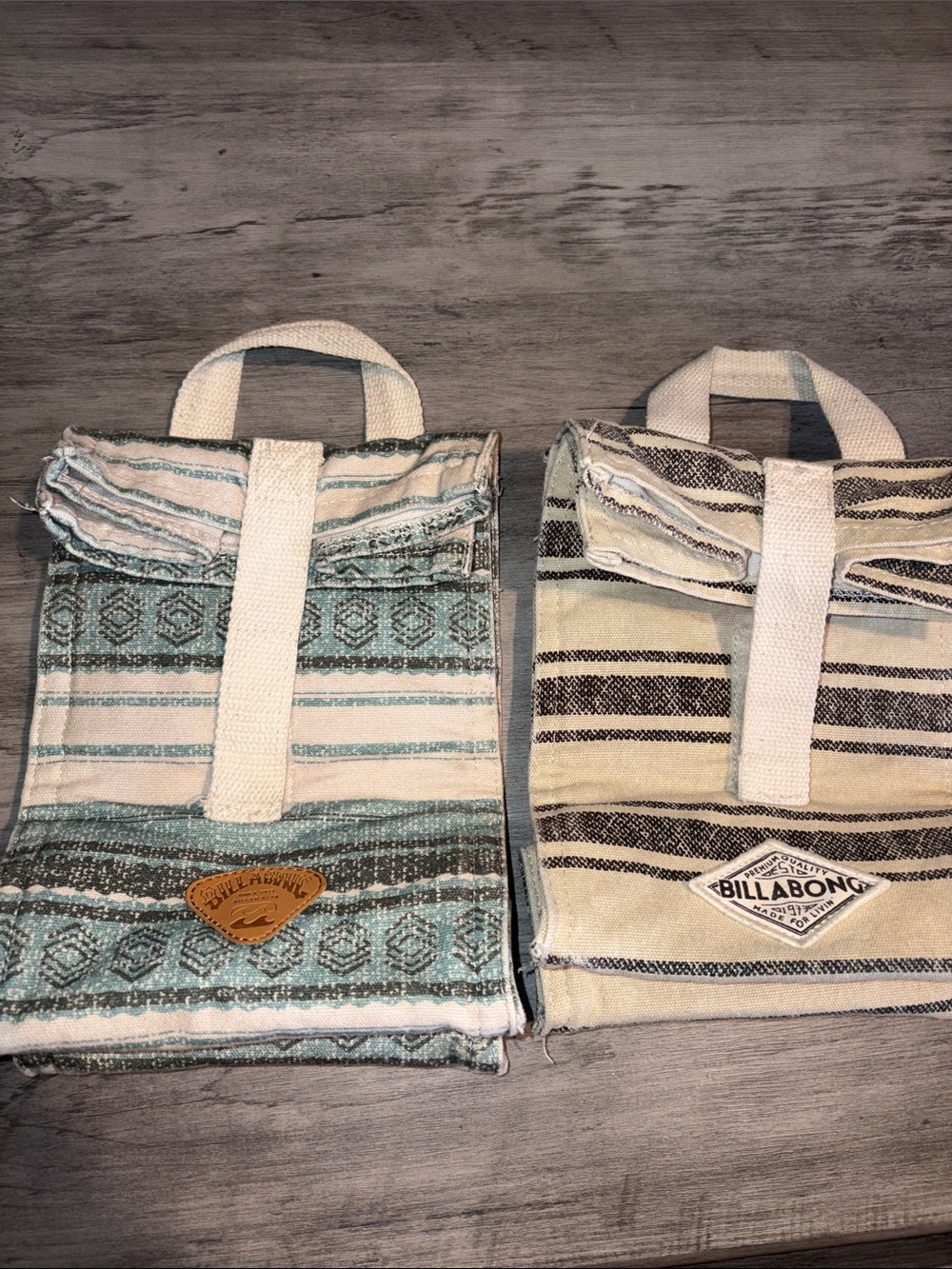 Billabong Teal and Cream Woven Canvas Lunchbox Tote Pair